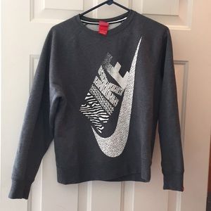 Nike crew neck